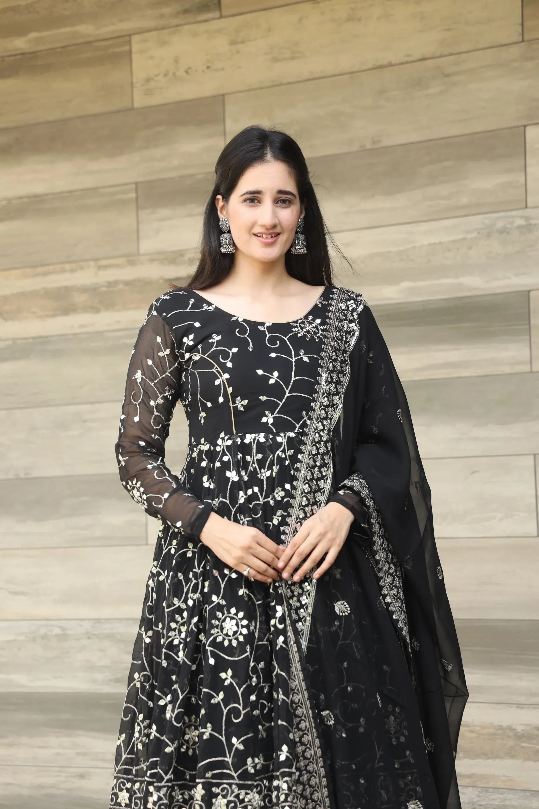 Elegant Georgette Embroidered Kurta